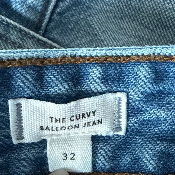 Madewell The Curvy Balloon Utility Jean- Raebrook Wash - Picture 6 of 8